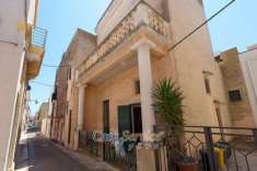Foto Palazzo in vendita a Alezio