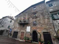Foto Palazzo in vendita a Blera