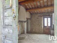 Foto Palazzo in vendita a Cartoceto