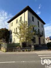 Foto Palazzo in vendita a Cassago Brianza