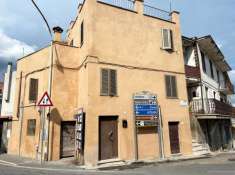 Foto Palazzo in vendita a Castel Sant'Elia