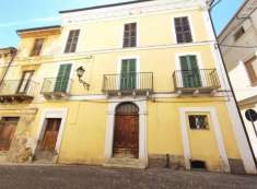 Foto Palazzo in vendita a Catignano