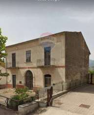 Foto Palazzo in vendita a Ceppaloni