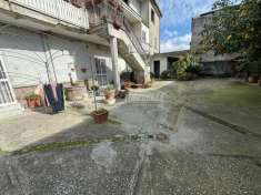 Foto Palazzo in vendita a Giugliano In Campania