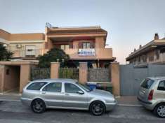 Foto Palazzo in vendita a Manfredonia - 12 locali 830mq