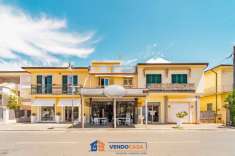 Foto Palazzo in vendita a Massa