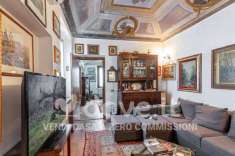 Foto Palazzo in vendita a Oleggio