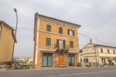 Foto Palazzo in vendita a Ostra