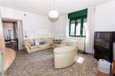 Foto Palazzo in vendita a Quintano