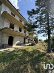Foto Palazzo in vendita a Roseto Degli Abruzzi