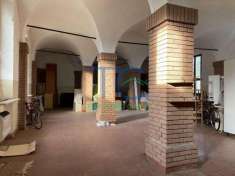 Foto Palazzo in vendita a San Pietro In Cerro