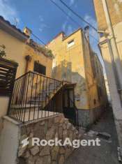Foto Palazzo in vendita a Sant'Egidio Del Monte Albino