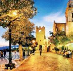 Foto Palazzo in vendita a Taormina