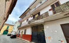 Foto Palazzo in vendita a Teverola