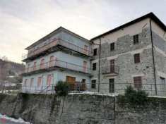 Foto Palazzo in Vendita in castello di Zeri a Zeri