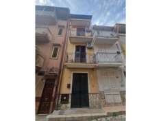 Foto Palazzo in Via Antonio Mordini