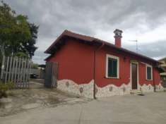 Foto Palazzo in Via Giuseppe Garibaldi