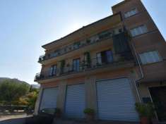 Foto Palazzo in Via Provinciale