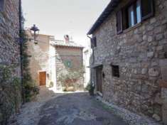 Foto Palazzo in Via Roscia