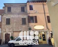 Foto Palazzo storico in centro