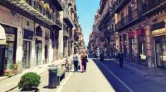 Foto Palermo - PA003 - Via Maqueda - Hotel da Ristrutturare