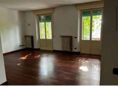 Foto Parma (PR) via Solferino / Quadrilocale