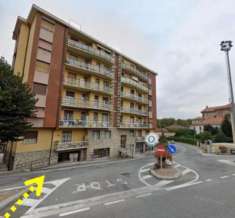 Foto Pentalocale in vendita a Carcare