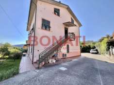 Foto Pentalocale in vendita a Follo