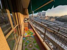 Foto Pentalocale in vendita a Genova, Centro