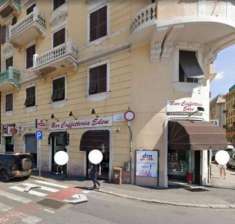 Foto Pentalocale in vendita a Genova