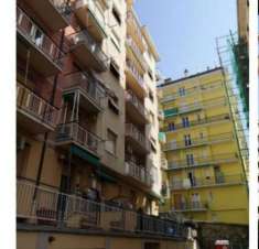 Foto Pentalocale in vendita a Genova