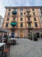 Foto Pentalocale in vendita a La Spezia