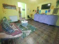 Foto Pentalocale in vendita a La Spezia