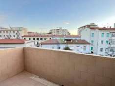 Foto Pentalocale in vendita a Livorno