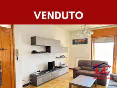 Foto Pentalocale in vendita a Melendugno