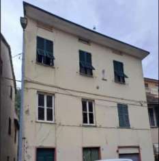 Foto Pentalocale in vendita a Mignanego