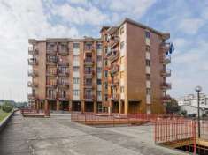 Foto Pentalocale in vendita a Moncalieri