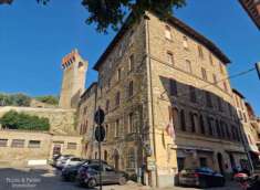 Foto Pentalocale in vendita a Passignano sul Trasimeno
