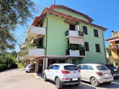 Foto Pentalocale in vendita a Passignano sul Trasimeno