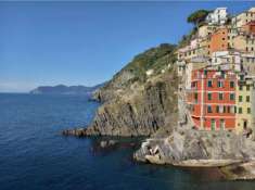 Foto Pentalocale in vendita a Riomaggiore