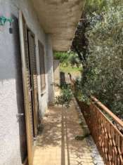 Foto Perdifumo, Appartamento Al Piano Terra Da Ristrutturare