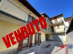 Foto Pontida Porzione di casa terra/tetto con giardino