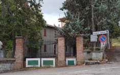 Foto PORZIONE CON GIARDINO