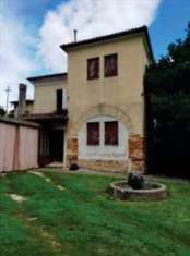 Foto Porzione di Casa in Vendita, 2 Locali, 314 mq, San Zenone degli