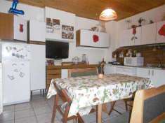 Foto Porzione di Casa in Vendita, 2 Locali, 84 mq, Viggi