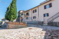 Foto Porzione di Casa in Vendita, 3 Locali, 130 mq, Massa Martana (Me