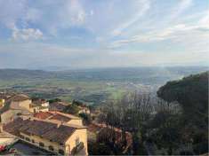 Foto Porzione di Casa in Vendita, 4,5 Locali, 110 mq, Cortona