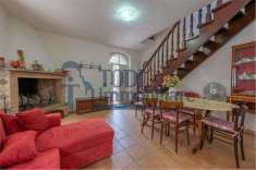 Foto Porzione di Casa in Vendita, 4 Locali, 100 mq, Todi (Todi   Fraz