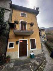 Foto Porzione di Casa in Vendita, 4 Locali, 100 mq, Tremezzina (Treme