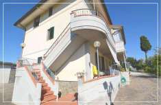 Foto Porzione di Casa in Vendita, 4 Locali, 110 mq, Larciano